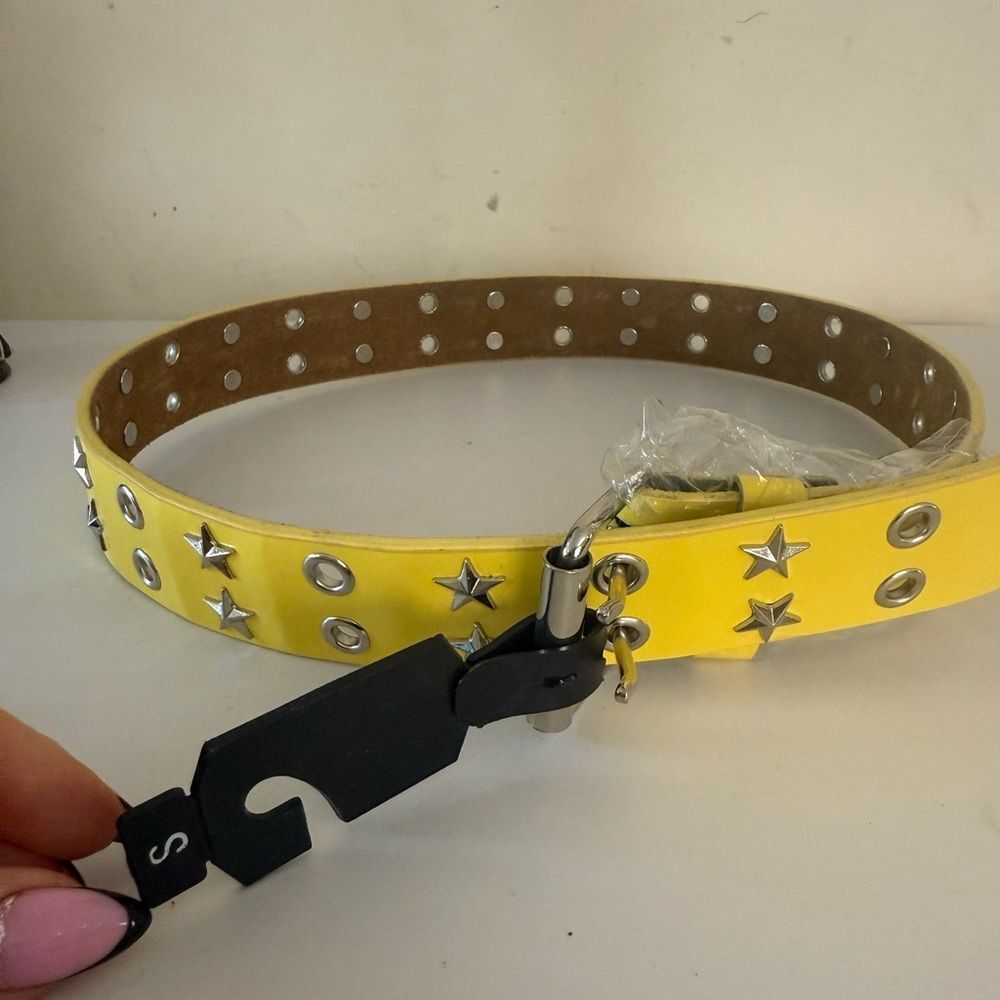 Yellow Star-Studded Women's Belt Size Small